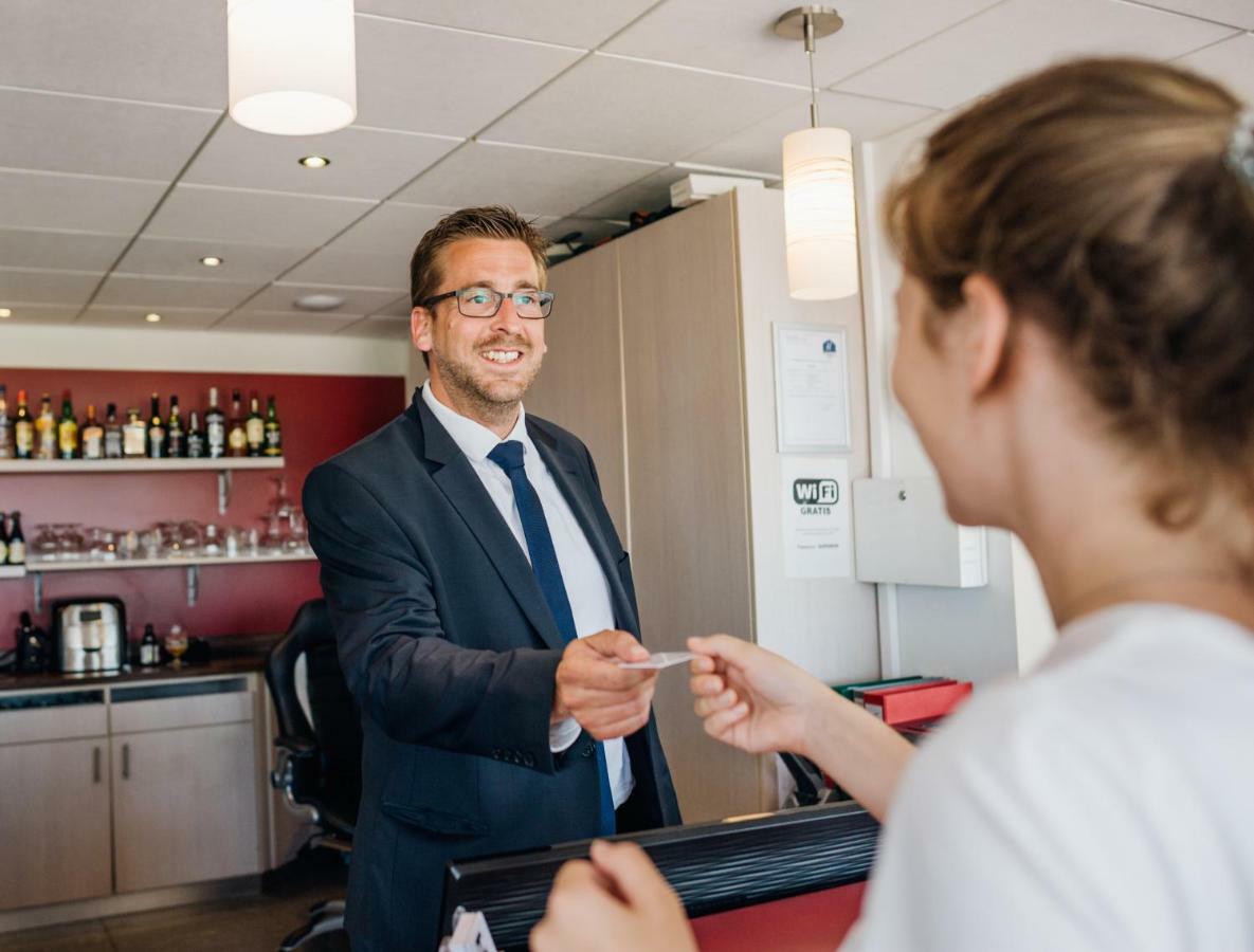 Dc Hotel Charleroi Airport Eksteriør bilde